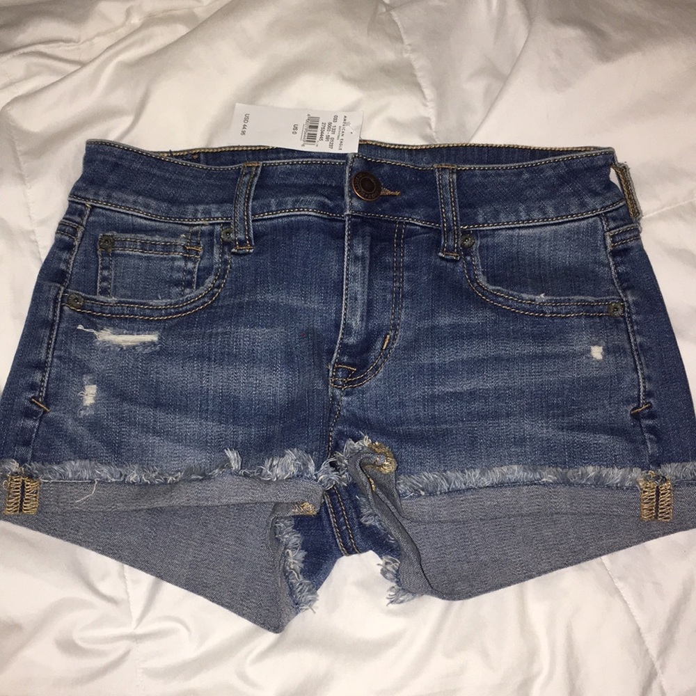 AE med wash jean shorts